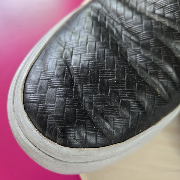 Vans Black Woven Leather Slip-On Loafers - Picture 4 of 9